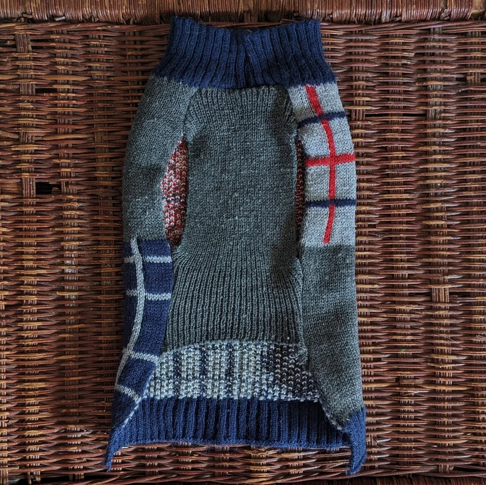 🐶 Argyle Dog Sweater Winter Clothes Holiday Simply Wag Small